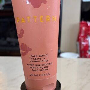 Pattern Palo Santo Leave-In Conditioner